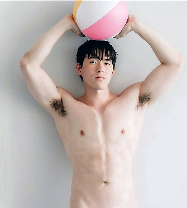 Next Image >>