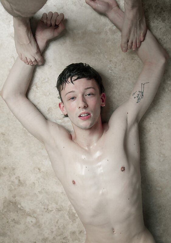 Next Image >>