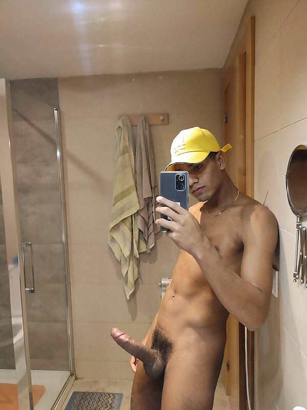 Next Image >>