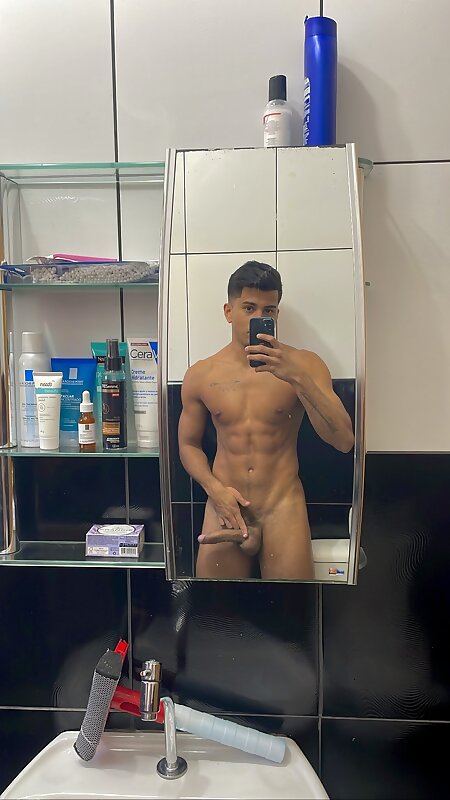 Next Image >>
