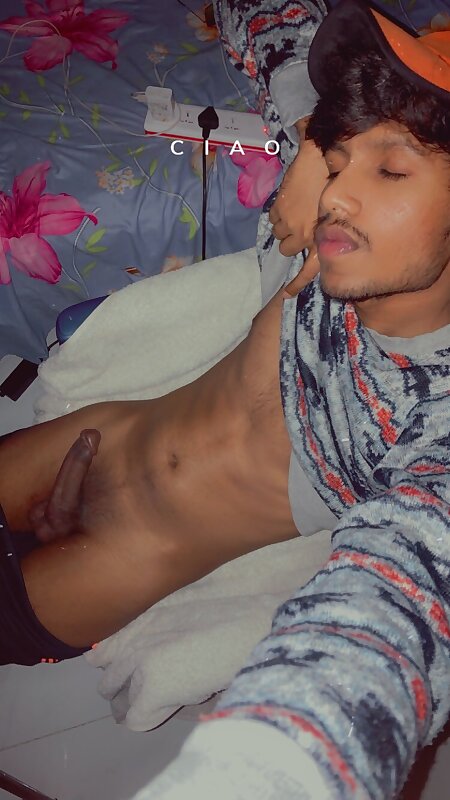 Next Image >>