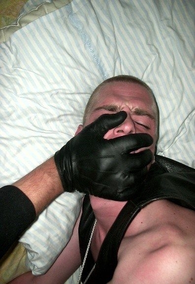 Next Image >>