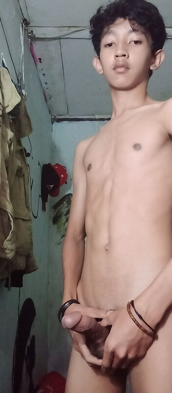 Next Image >>