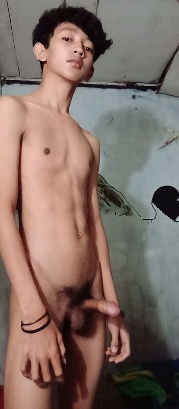 Next Image >>
