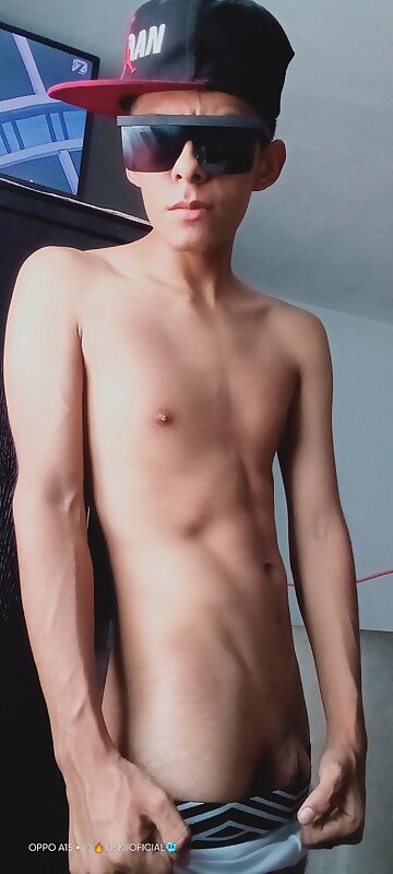 Next Image >>