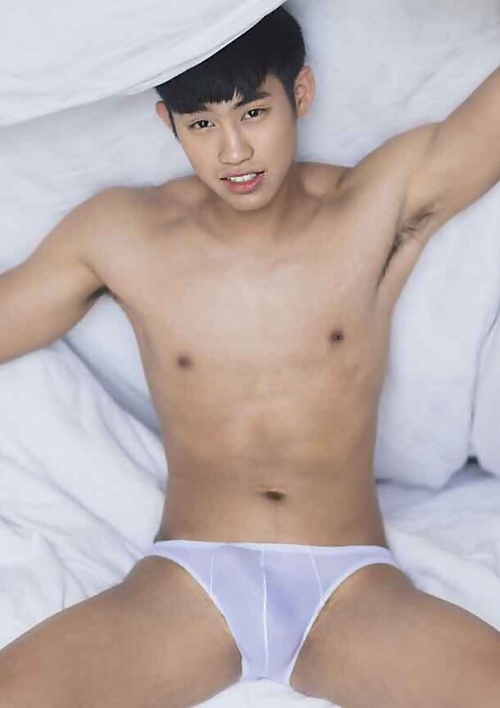 Next Image >>