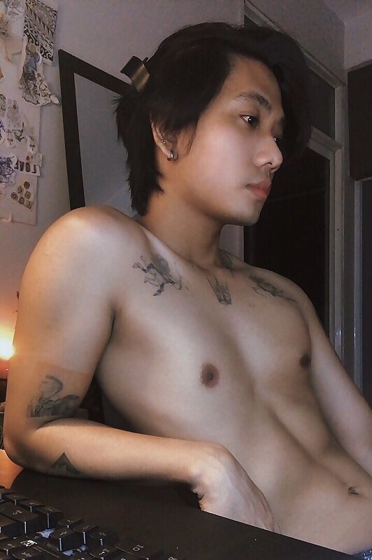 Next Image >>