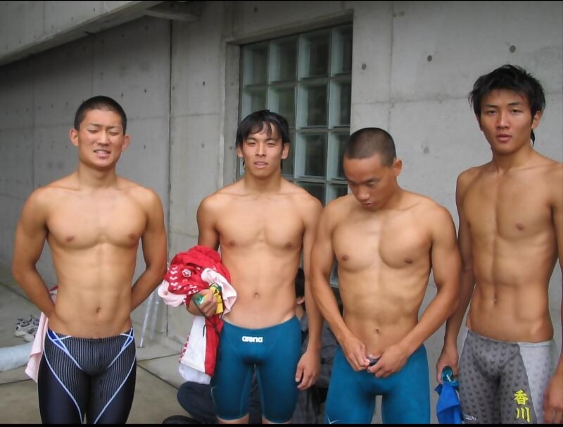 Next Image >>