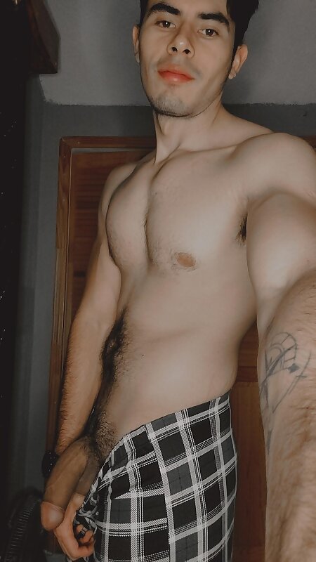 Next Image >>