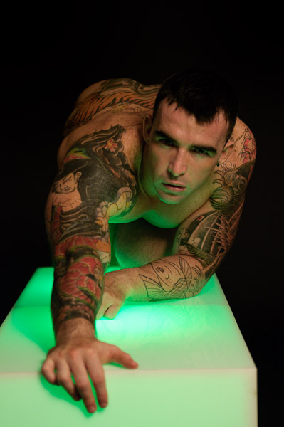 Next Image >>