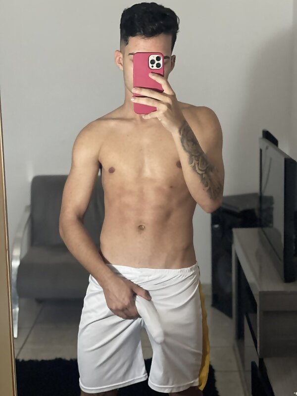 Next Image >>