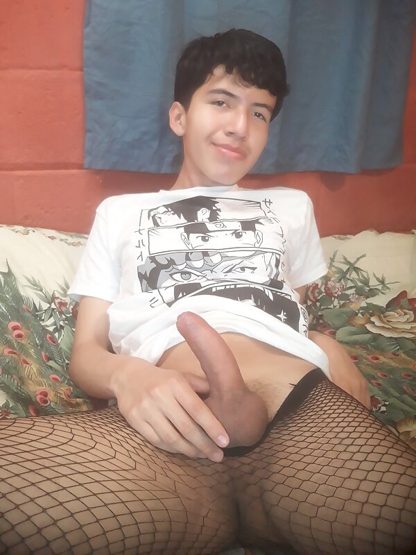 Next Image >>