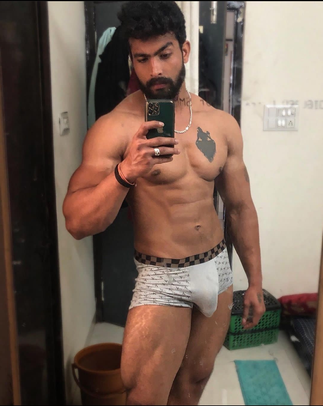 Indian straight and top hunk Shiva Rajput hot pics in underwears - Photo 2  - BoyFriendTV.com