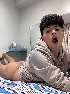 Juliocesarayl - photo 8 - BoyFriendTV.com