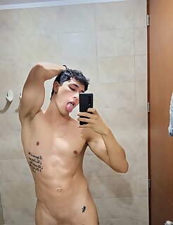 Juan Jose Lemos Garces (davenmoses ... - Photo 8 - BoyFriendTV.com