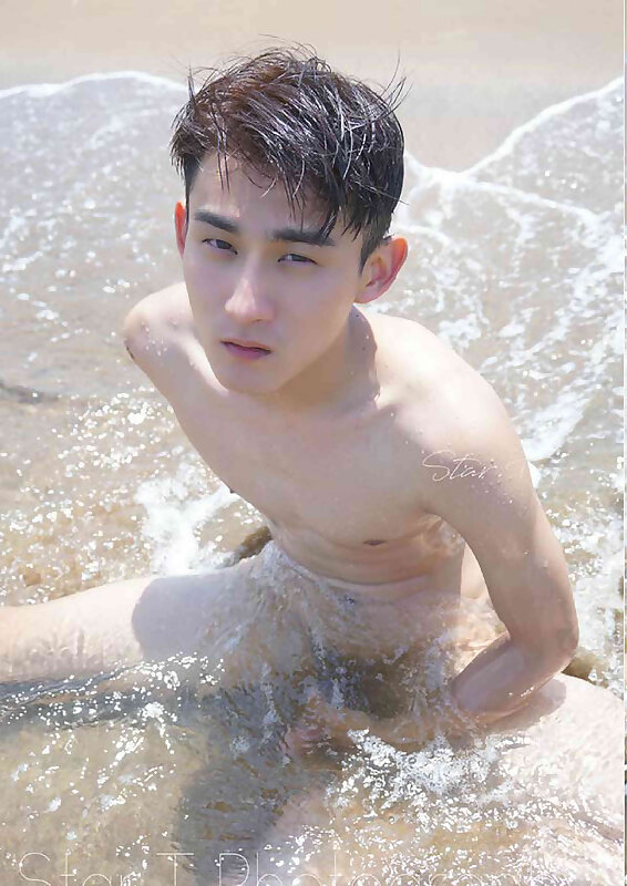 Next Image >>