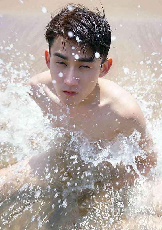 Next Image >>