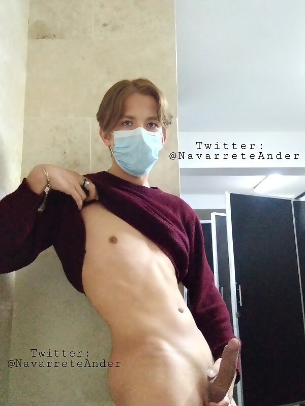 Next Image >>