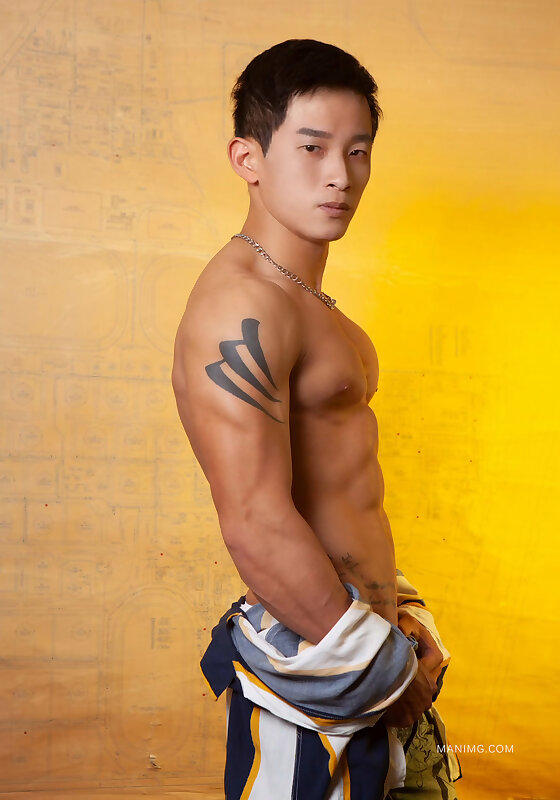 Next Image >>