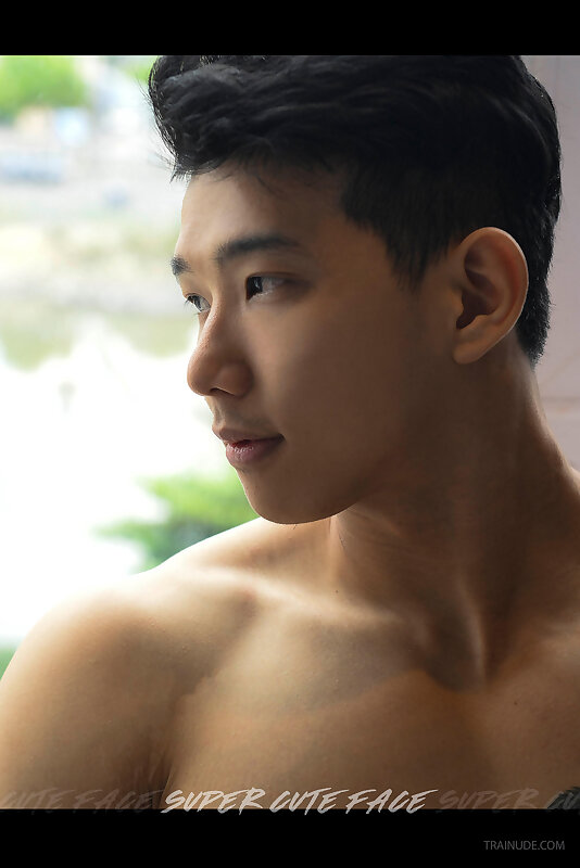 Next Image >>