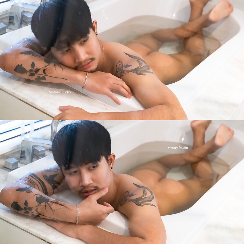 Next Image >>