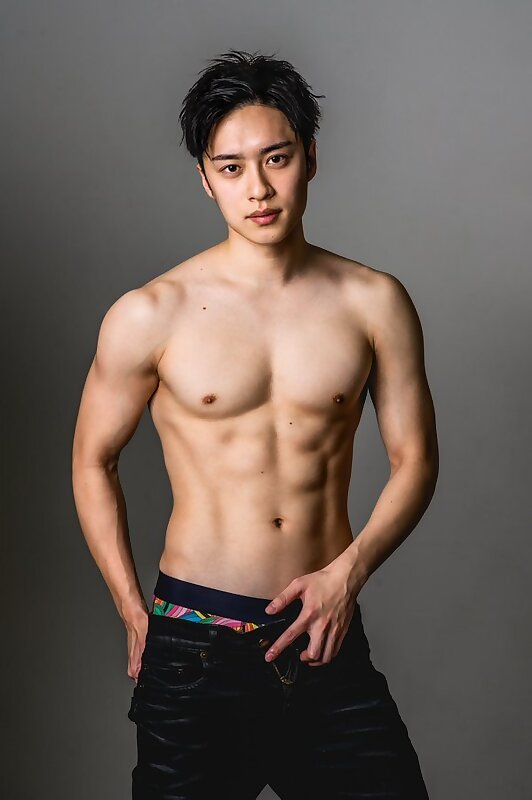 Next Image >>