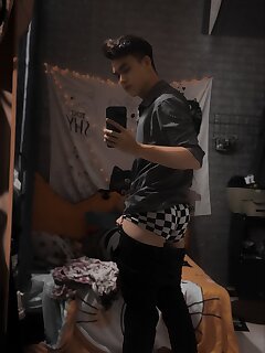Crush - BoyFriendTV.com