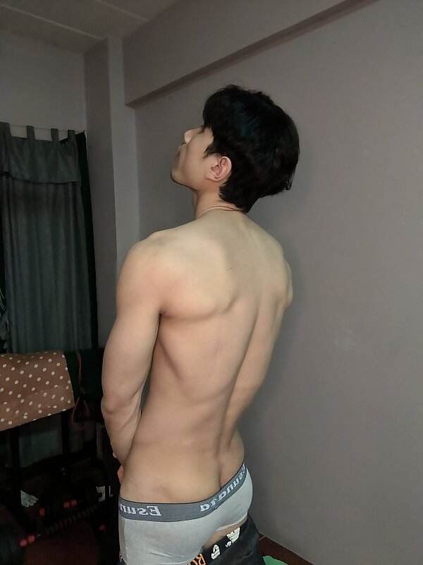 Next Image >>