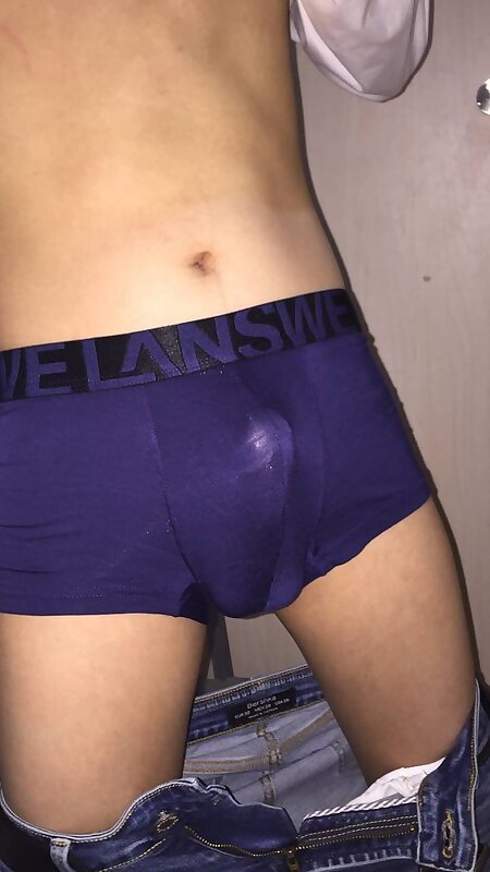 Next Image >>