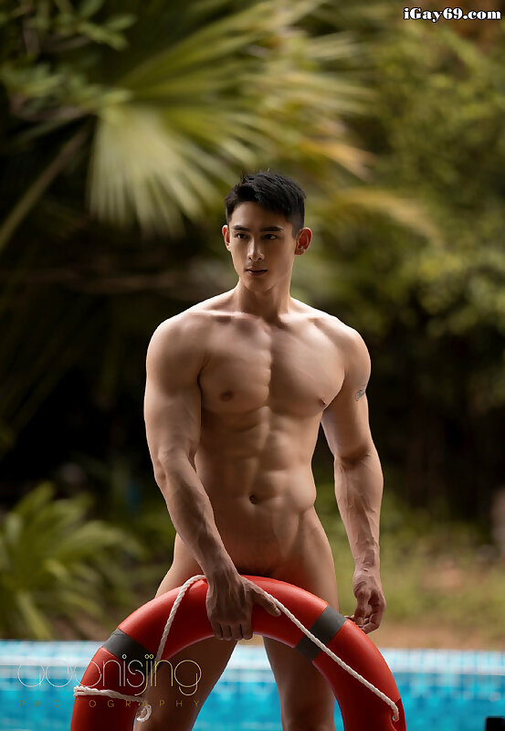 Next Image >>