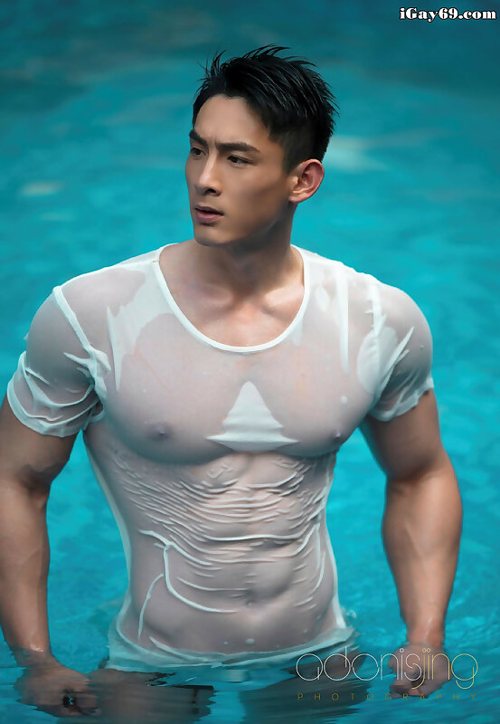 Next Image >>