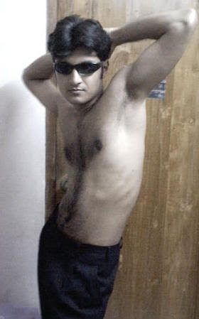 Next Image >>