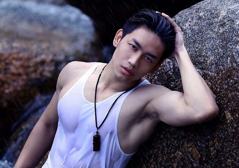 Next Image >>