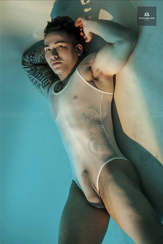 Next Image >>