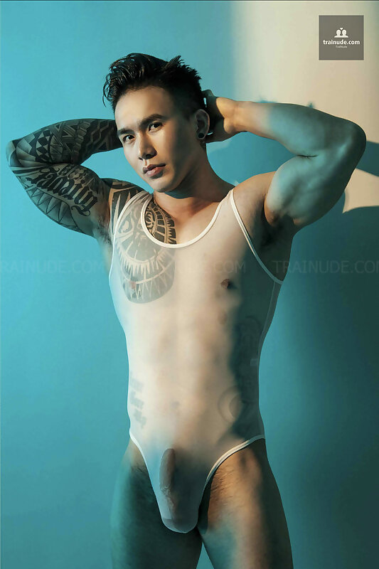 Next Image >>