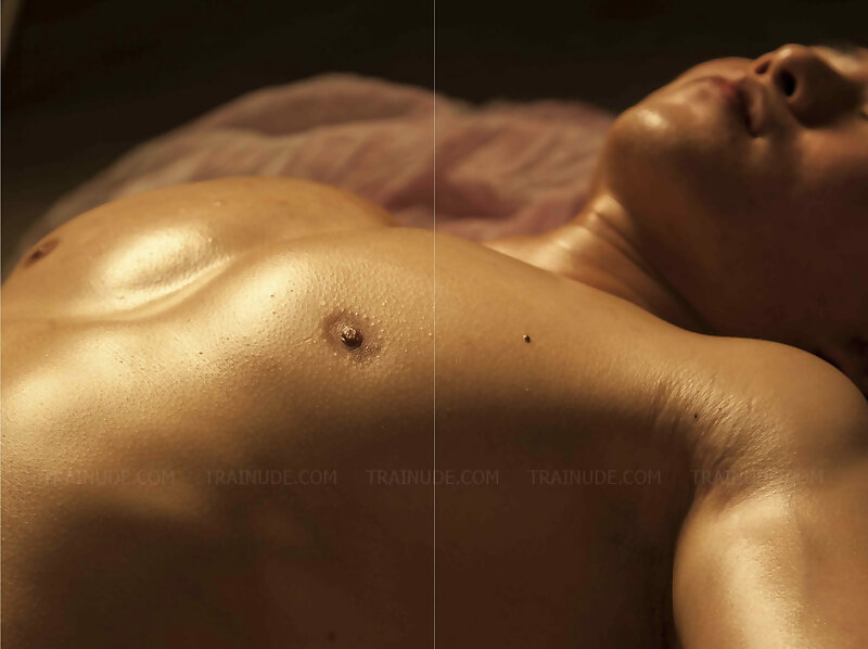 Next Image >>