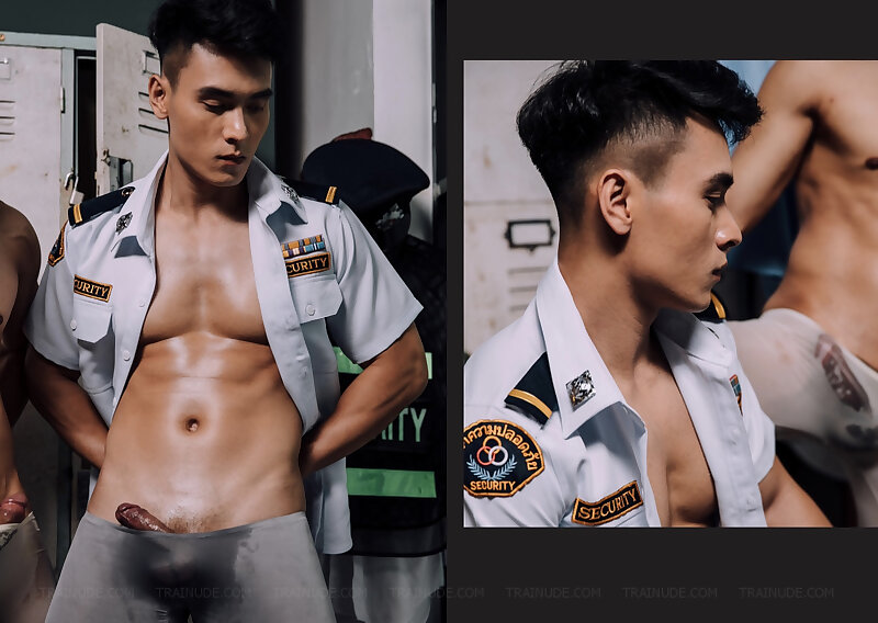 Next Image >>