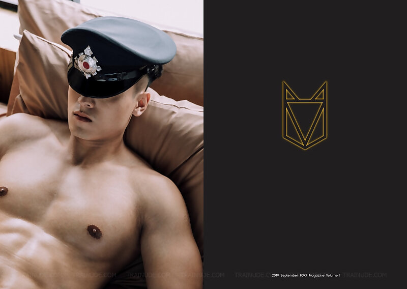 Next Image >>