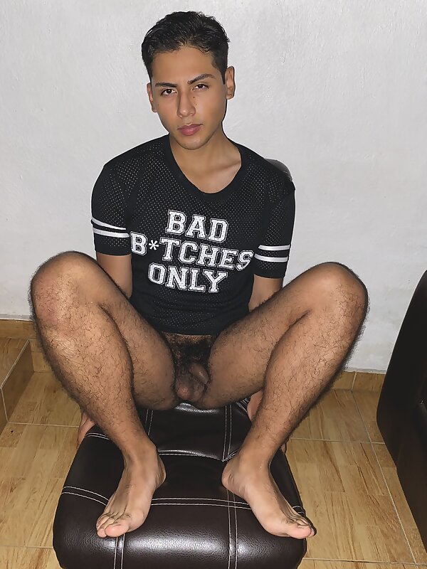 Next Image >>