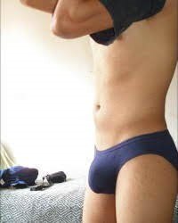 Next Image >>
