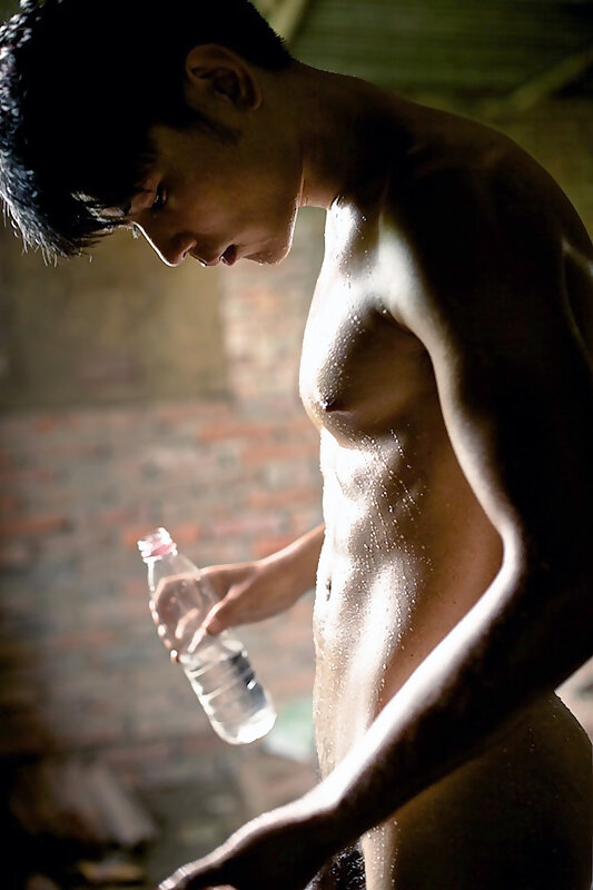 Next Image >>