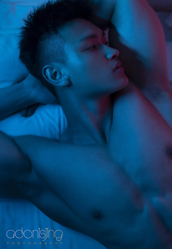 Next Image >>