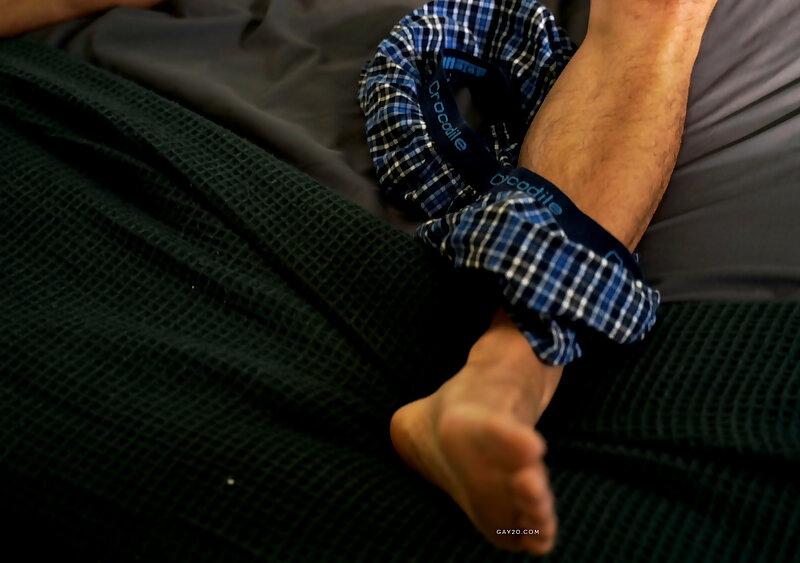 Next Image >>