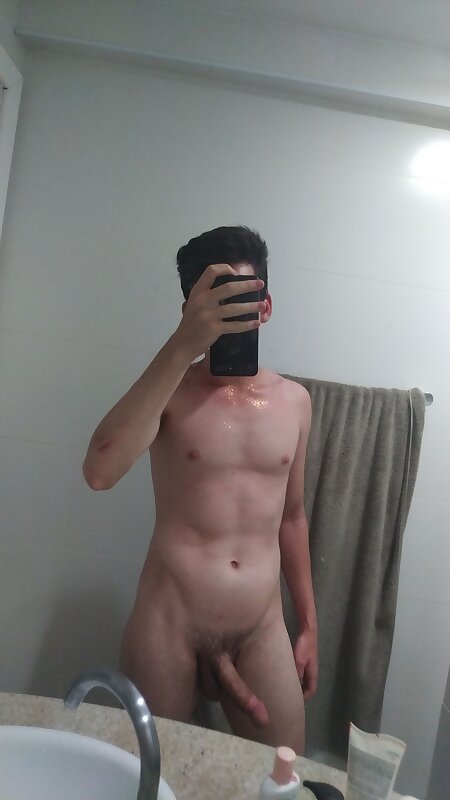 Next Image >>