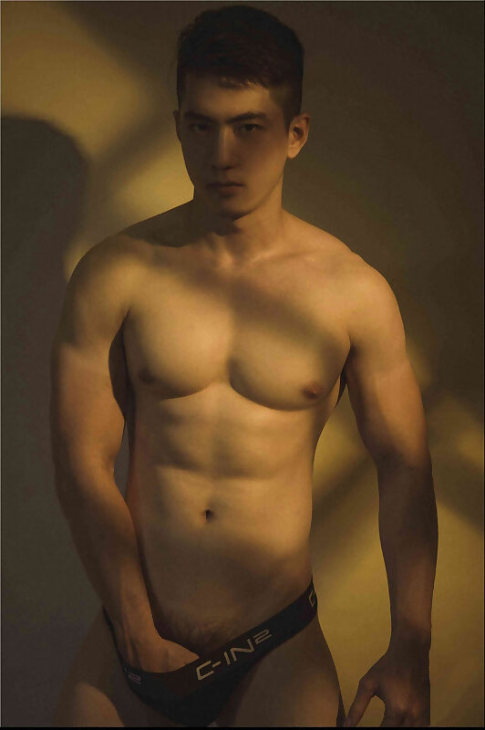 Next Image >>