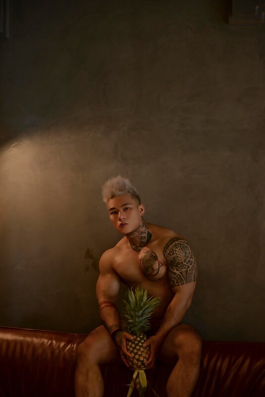 Next Image >>
