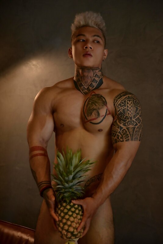Next Image >>