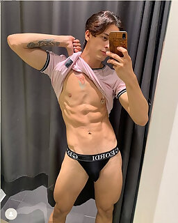 Valerio Orozco, set 2 - BoyFriendTV.com