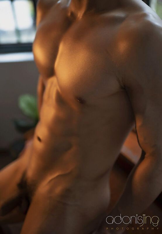 Next Image >>