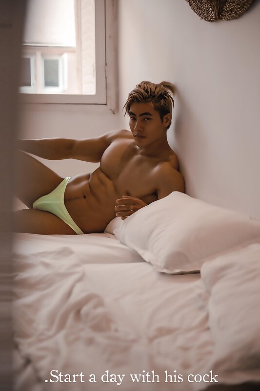 Next Image >>
